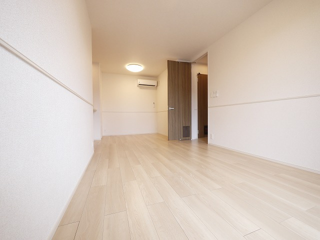 カーサ・リンドペローⅠの居間・リビング