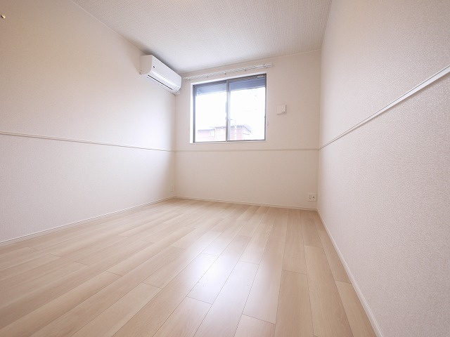 カーサ・リンドペローⅡの洋室