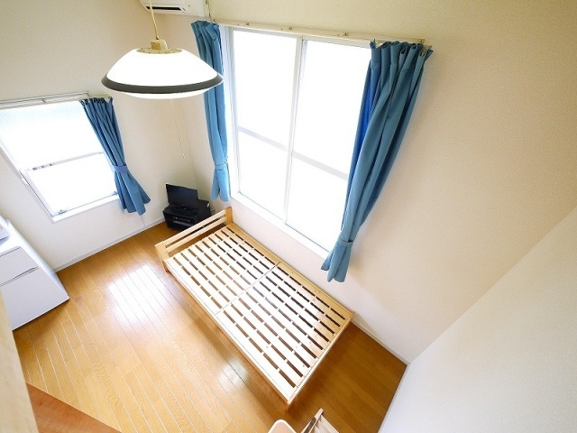 レオパレスカサの居間・リビング|ゆったりとしたリビングです