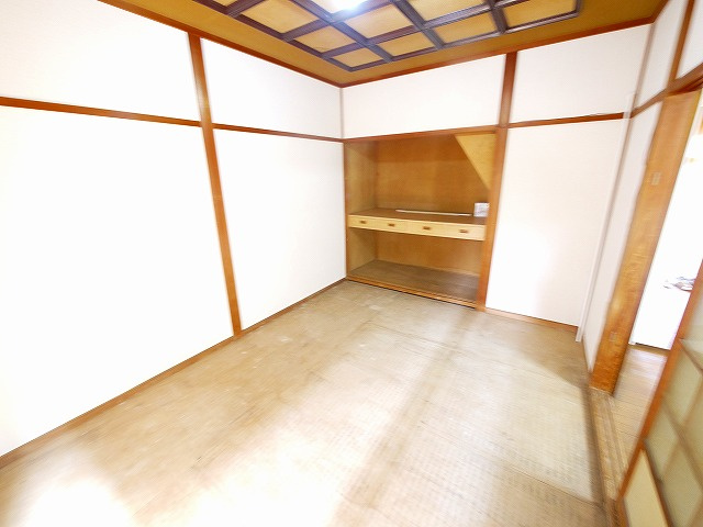 大和郡山市戸建の収納|小物を収納するのに便利です