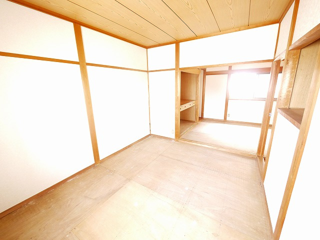 大和郡山市戸建の和室|落ち着いた雰囲気の和室付きです