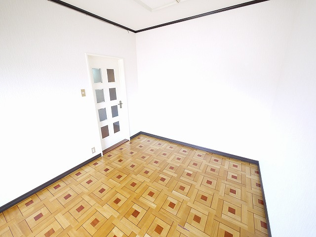 大和郡山市戸建の洋室