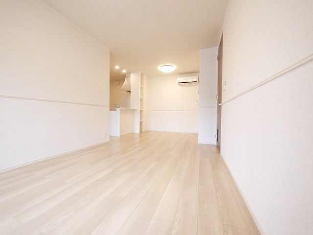 カーサ・リンドペローⅠの居間・リビング|おしゃれなリビングです