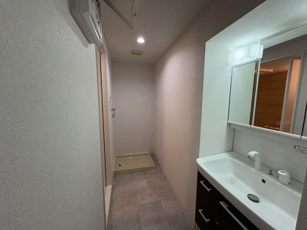 パルコープ長束(JS)の独立洗面台