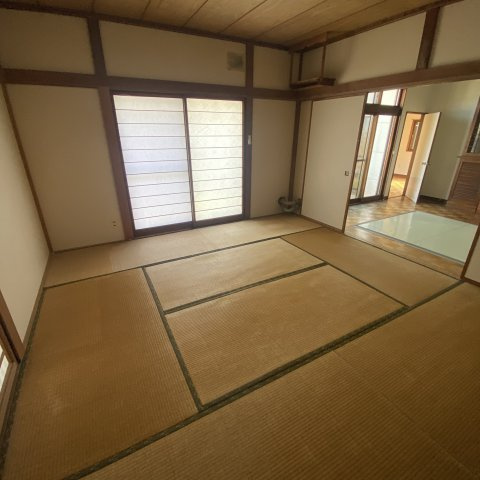 室蘭市沢町22-6　戸建の和室