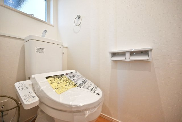 ファーストタウン安倉北1丁目新築一戸建て│3SLDK+駐車2台可のトイレ