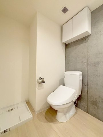 「防音マンション」ラシクラス新宿中井のトイレ|落ち着いた色調のトイレです