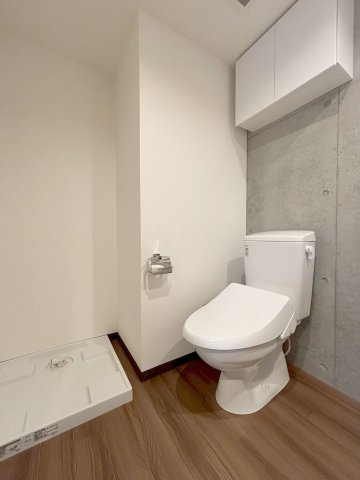 「防音マンション」ラシクラス新宿中井のトイレ|落ち着いた色調のトイレです