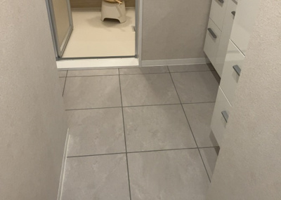 【脱衣所】 | レクシオ大和田 | 洗面脱衣所は「体を綺麗に整える場所」という目的と役割を持っています。そして便利で使い勝手のいい「体を綺麗に整える場所」にするためには、配置や動線、照明や収納計画をしっかりと検討しておく必要があります。