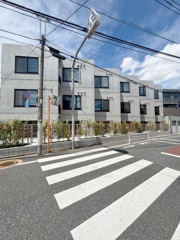 「防音マンション」ラシクラス新宿中井の外観|建物外観を気になさる方へ、見た目の良い物件です