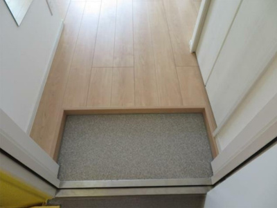 【玄関】 | プレシャス中野