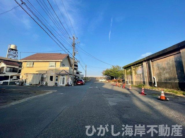 平塚市札場町　売地の前面道路含む現地写真|現地外観
