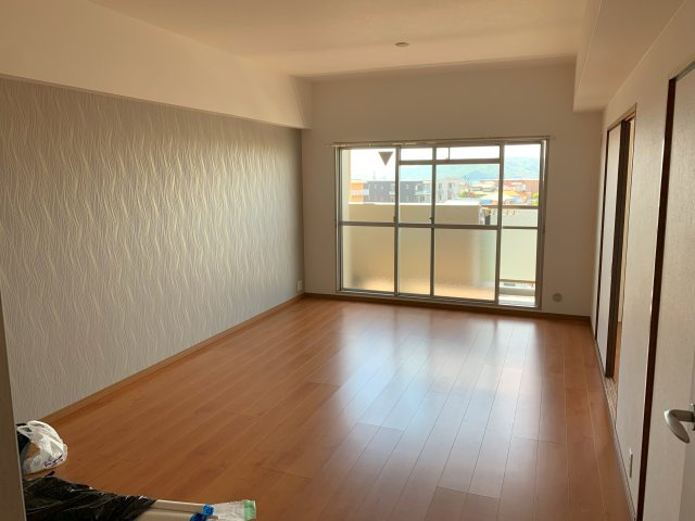 メゾンドール明石山ノ手台の居間・リビング