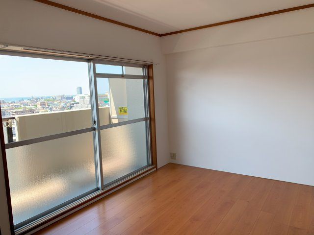 メゾンドール明石山ノ手台の洋室