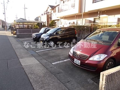 【駐車場】 | マリッチ五才美