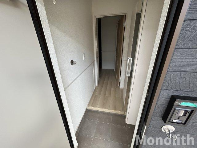 メゾンヴォロンテⅡの玄関