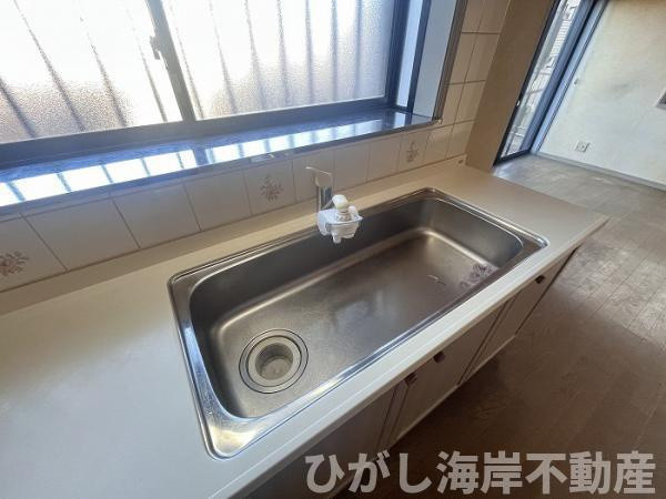 藤沢市鵠沼藤が谷４丁目　中古戸建のキッチン|新規リフォーム前　キッチンシンク 