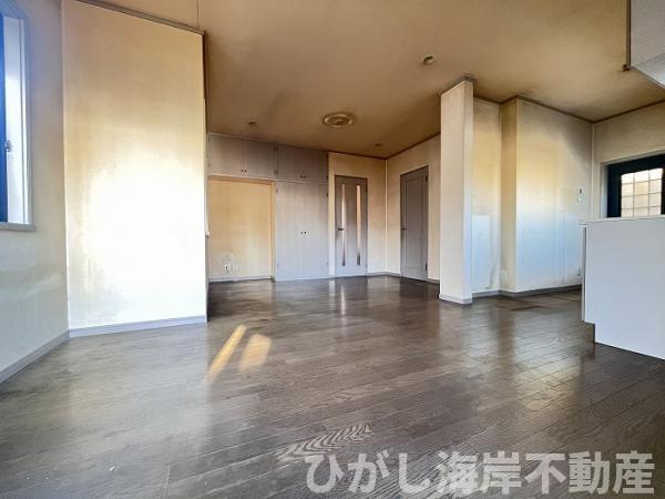 藤沢市鵠沼藤が谷４丁目　中古戸建の間取り|新規リフォーム前　13帖　LDK
