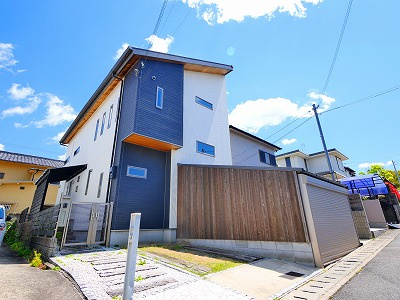 右京３丁目戸建の外観