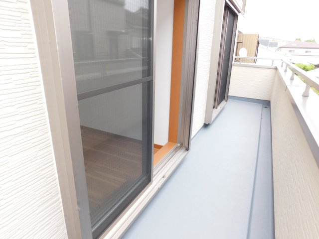名古屋市中村区横井１丁目の中古一戸建のバルコニー|◇２階バルコニー◇　　南面のワイドなバルコニー　洋室２部屋から利用可能♪