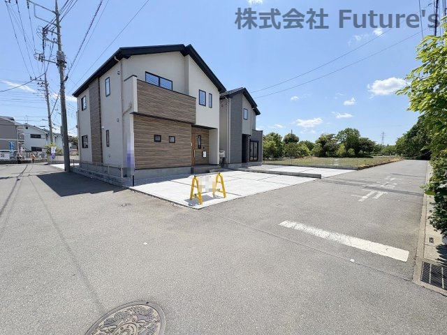 三郷市高州4丁目　新築戸建　全3棟　3号棟の前面道路含む現地写真|前面道路含む現地写真です。