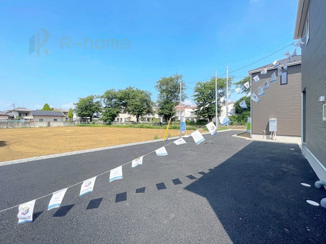 石岡市石岡第9　新築戸建て　1号棟の駐車場|カースペースは2台お停めいただけます♪