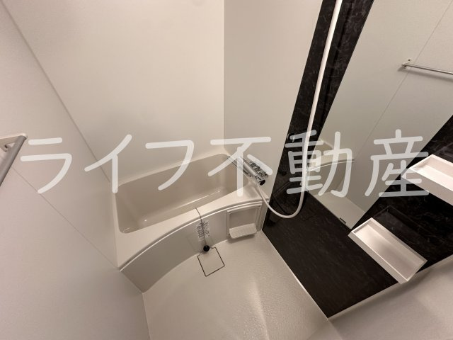 S-RESIDENCE小阪azureの浴室