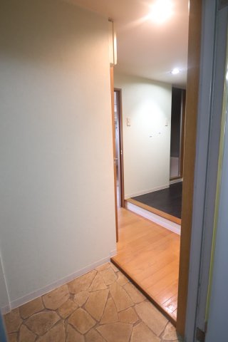 グランディオSKの玄関