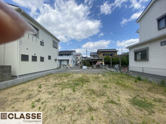 【前面道路含む現地写真】 | 城陽市平川山道2区画A号地　売土地　建築条件付き