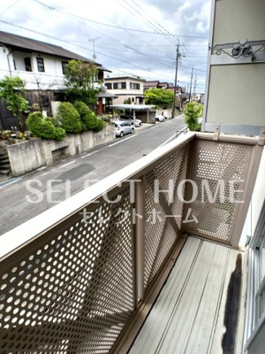 【バルコニー】 | エバーグリーンＢ | 暖かな日差しのふりそそぐバルコニー