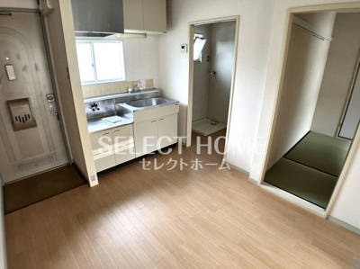 【居間・リビング】 | エバーグリーンＢ | ゆったりとしたリビングです