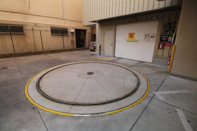 【駐車場】 | パークフラッツ江坂