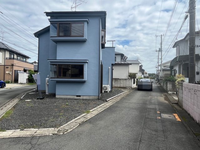 【前面道路含む現地写真】 | 滑川町大字月輪　中古戸建