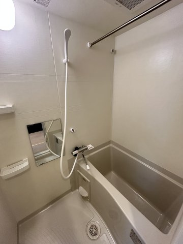 ヴィラ・セレーノ玉造本町(旧:ルネフラッツ玉造本町)の浴室