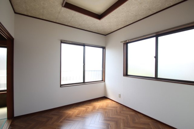 【洋室】 | 村上（入山瀬）戸建