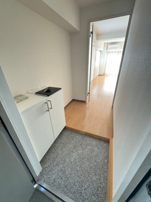 【内装】 | レグノツウラ