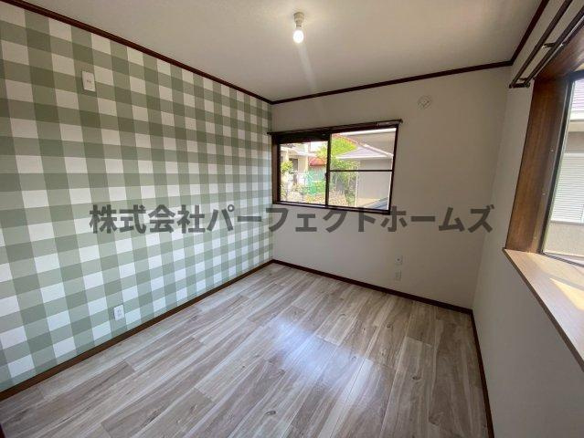 香里ヶ丘11丁目戸建　賃貸の洋室|落ち着いた色調の洋室です