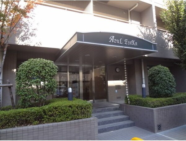 アスール江坂のエントランス
