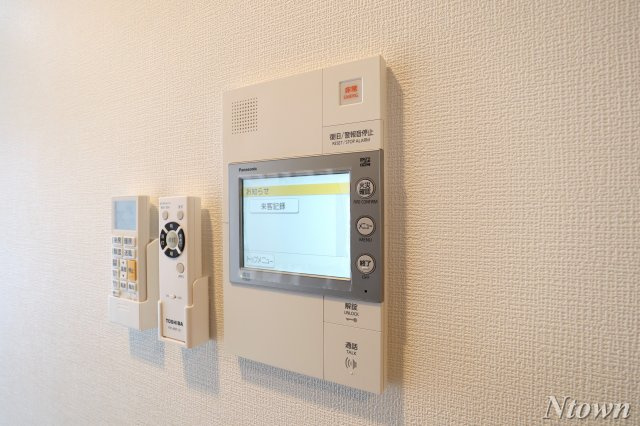 【セキュリティ】 | エステムコート名古屋葵 | モニター付きインターホンです
