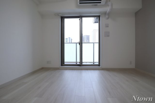 【居間・リビング】 | エステムコート名古屋葵 | 使いやすい居間です