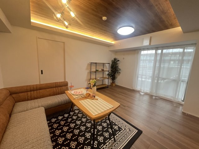 【居間・リビング】アンビックス志賀ストリートタワー 