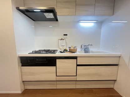 【キッチン】アンビックス志賀ストリートタワー 