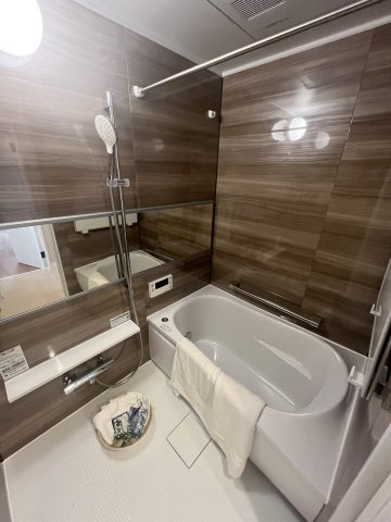 【浴室】アンビックス志賀ストリートタワー 