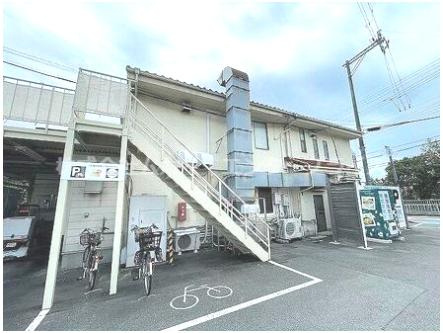 枚方市田口山2丁目　貸店舗の駐車場
