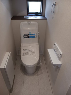 【トイレ】 | 越谷市下間久里　新築分譲住宅　全２棟