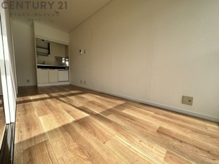 シャンテ中山の居間