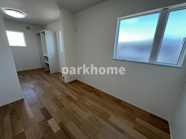 土佐市高岡町乙（西）新築住宅の洋室|ゆったりした洋室です