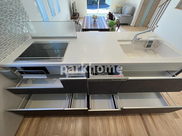 土佐市高岡町乙（西）新築住宅の収納