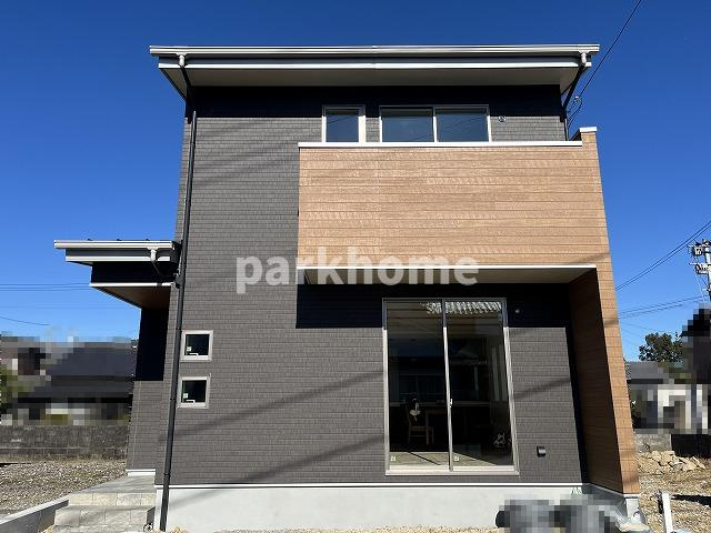 土佐市高岡町乙（西）新築住宅の外観