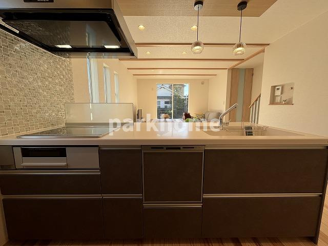 土佐市高岡町乙（西）新築住宅のキッチン